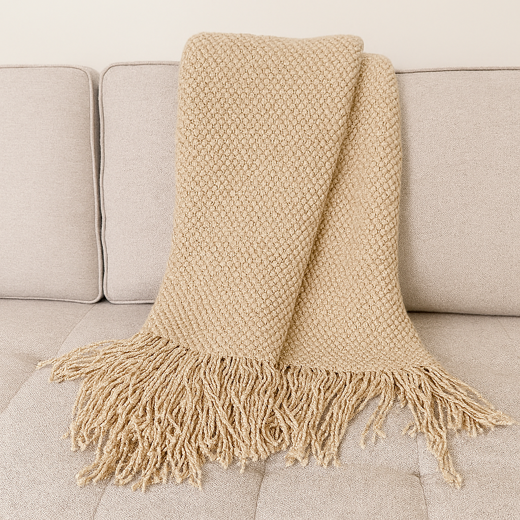 🧶 Plaid en tricot texturé – Douceur & esprit bohème